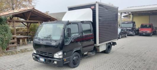 usato ISUZU NPR PR 85 P 35 G Abs Crew E4