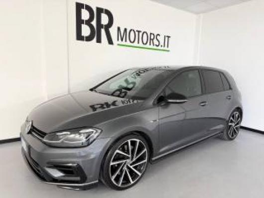 Golf R