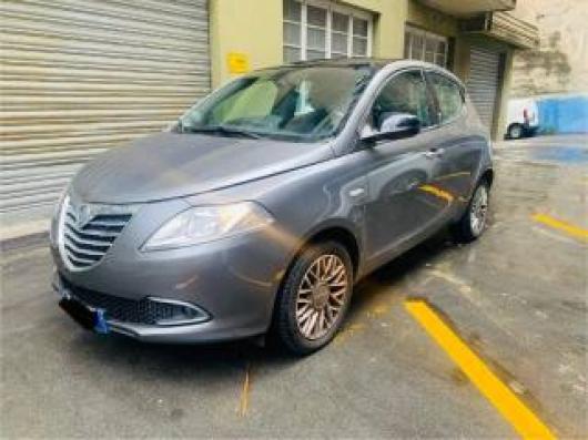 usato LANCIA Ypsilon