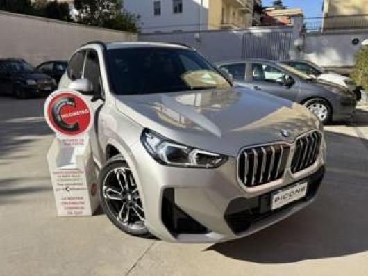 nuovo BMW X1