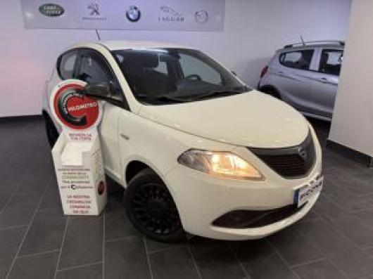 usato LANCIA Ypsilon