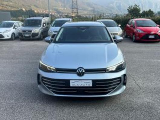 usato VOLKSWAGEN Passat
