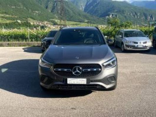usato MERCEDES GLA 200