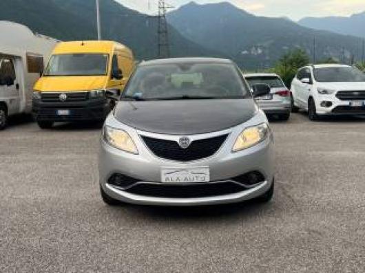 usato LANCIA Ypsilon