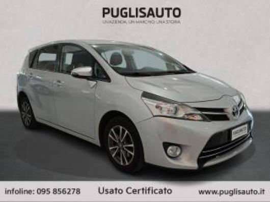 usato TOYOTA Verso
