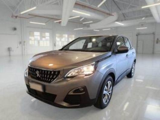 usato PEUGEOT 3008
