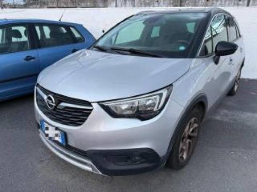 usato OPEL Crossland X