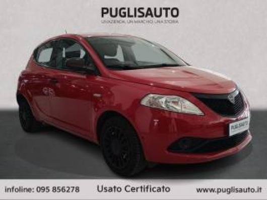 usato LANCIA Ypsilon