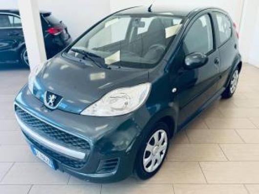 usato PEUGEOT 107