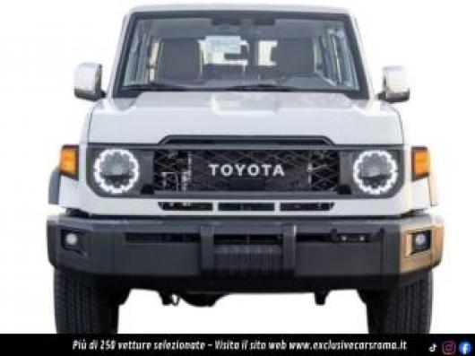 usato TOYOTA Land Cruiser