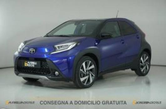 Km 0 TOYOTA Aygo X