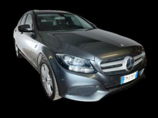 usato MERCEDES C 200