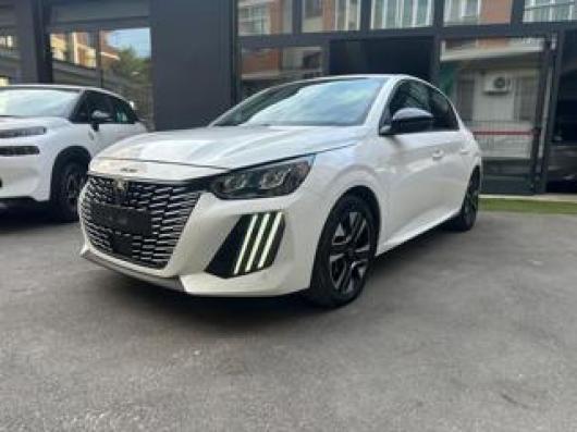 usato PEUGEOT 208