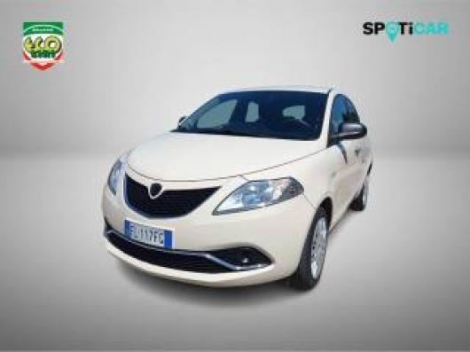 usato LANCIA Ypsilon