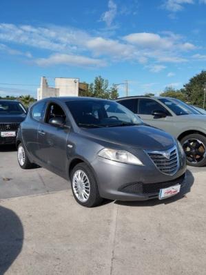 usato LANCIA Ypsilon