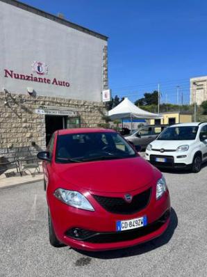 usato LANCIA Ypsilon