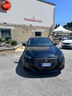 usato PEUGEOT 208