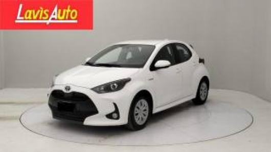 usato TOYOTA Yaris