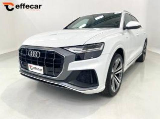 usato AUDI Q8