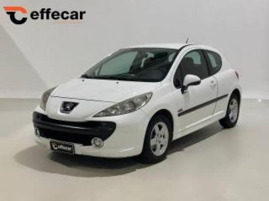 usato PEUGEOT 207
