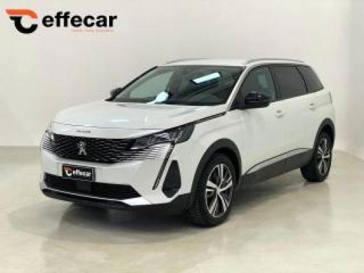 usato PEUGEOT 5008