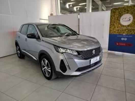 usato PEUGEOT 3008