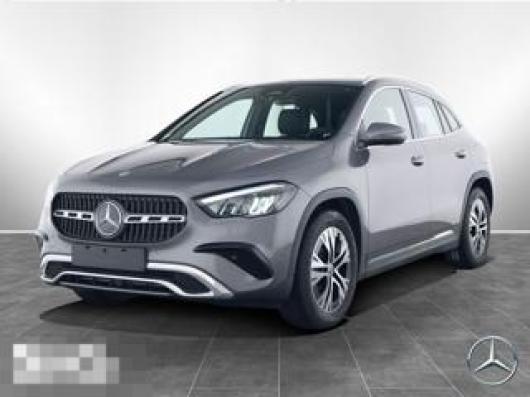 usato MERCEDES GLA 180