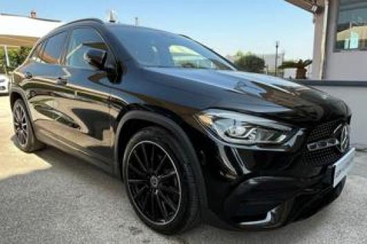 usato MERCEDES GLA 200