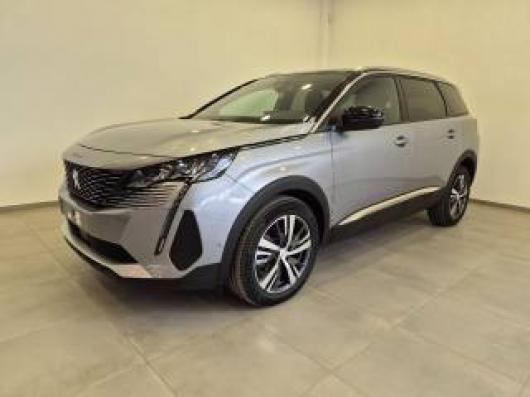 usato PEUGEOT 5008