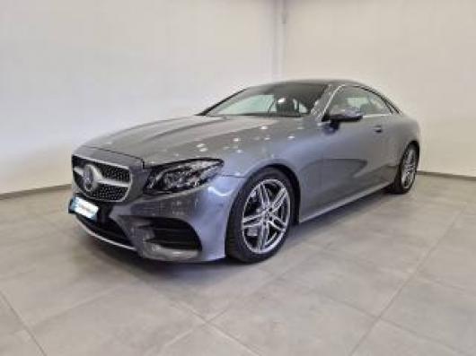 usato MERCEDES E 220
