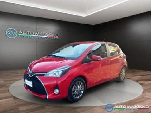 usato TOYOTA Yaris