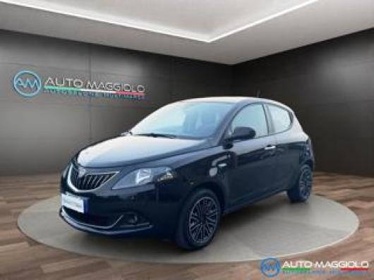 usato LANCIA Ypsilon