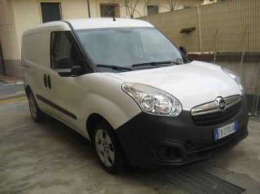 usato OPEL Combo