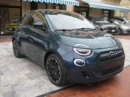 nuovo FIAT 500