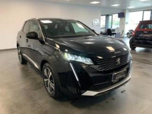 usato PEUGEOT 3008