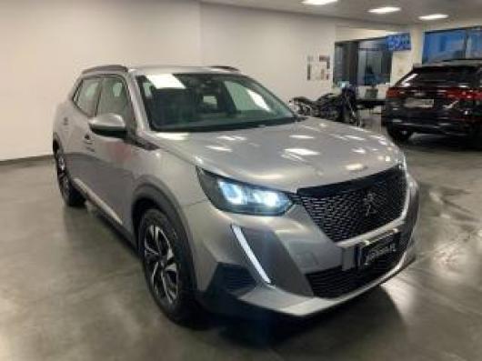 usato PEUGEOT 2008