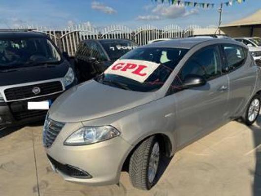usato LANCIA Ypsilon