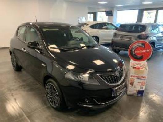 usato LANCIA Ypsilon