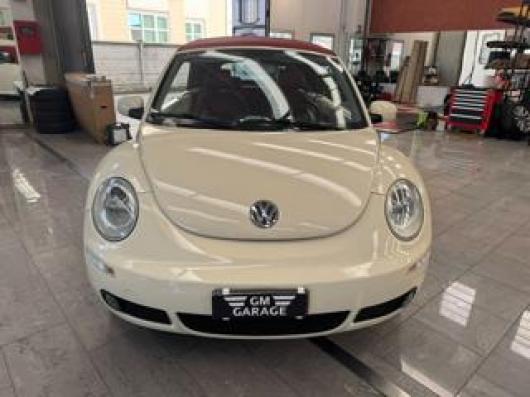 usato VOLKSWAGEN New Beetle