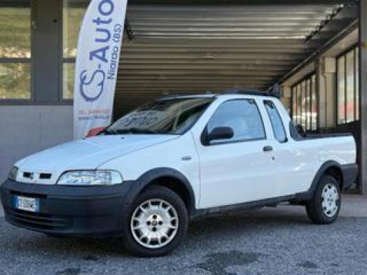 usato FIAT Strada