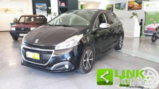 usato PEUGEOT 208