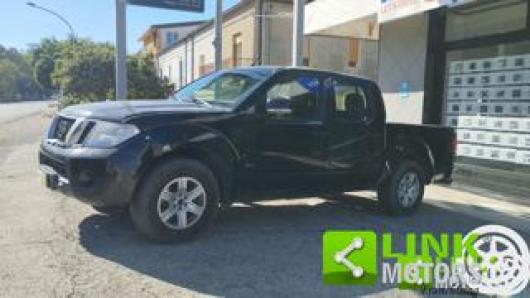 usato NISSAN Navara