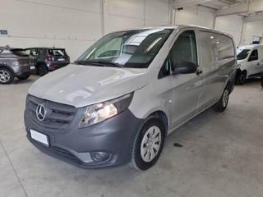 usato MERCEDES Vito