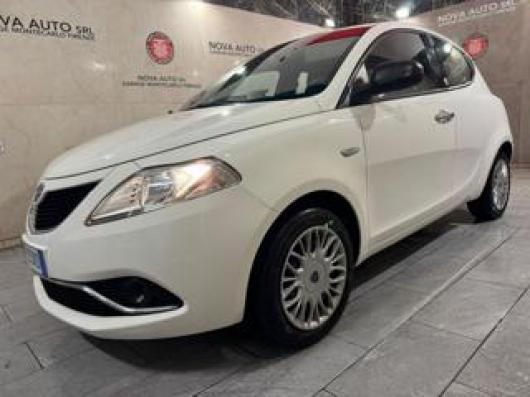 usato LANCIA Ypsilon