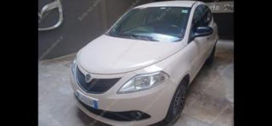 usato LANCIA Ypsilon