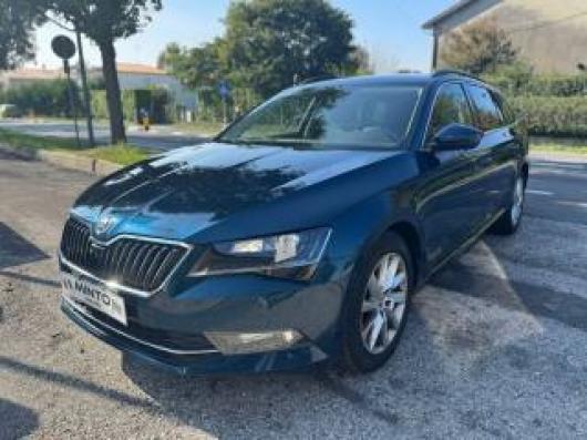 usato SKODA Superb