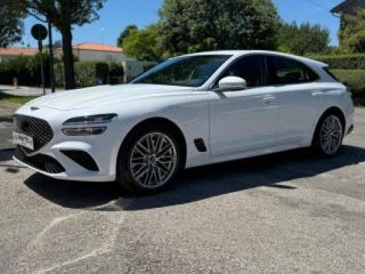 usato GENESIS G70