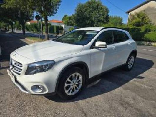 usato MERCEDES GLA 200
