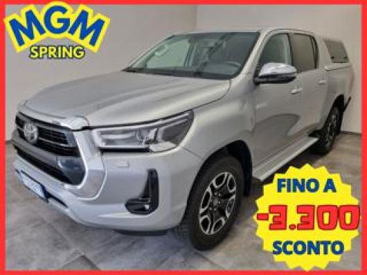 usato TOYOTA Hilux