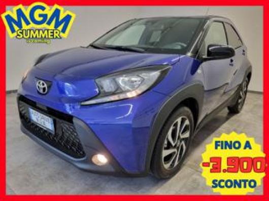 usato TOYOTA Aygo X